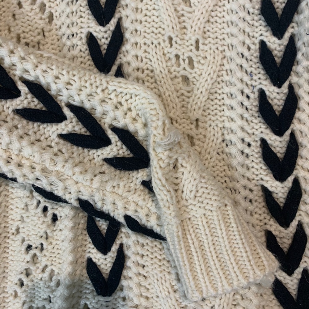Sweater - Picture 2 of 3